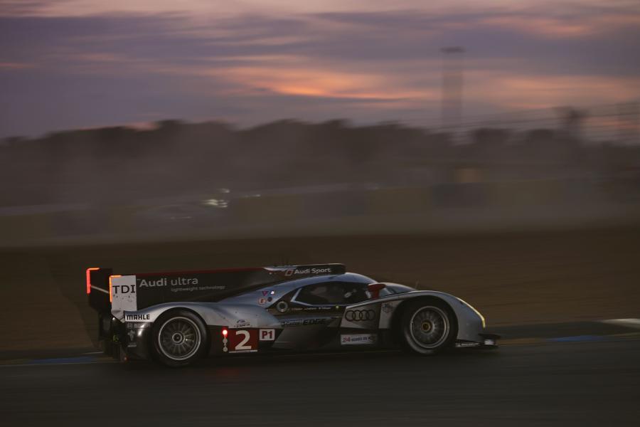  Audi R18 TDI Ultra Le Mans 24hr 2011 года  (фото 22 из 108)